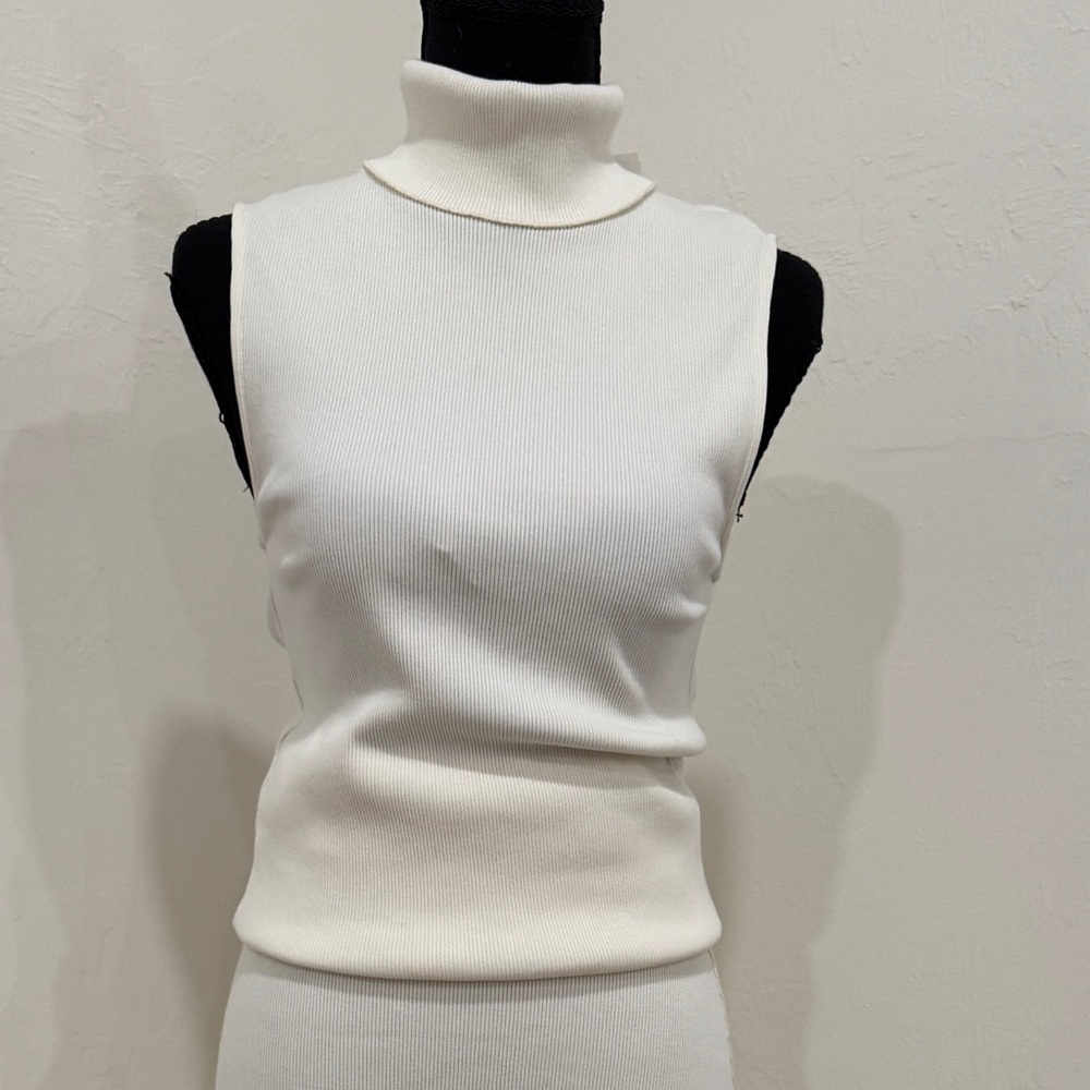 Zara Cream Sleeveless Turtleneck Top